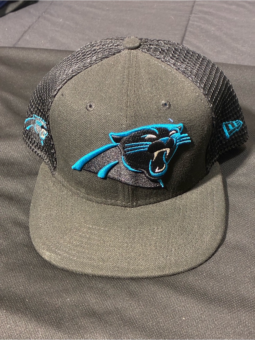Carolina Panthers 9Fifty trucker mesh snapback hat